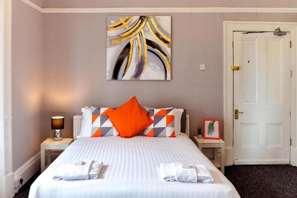 The Alexander - By Tifa Stays Hotel