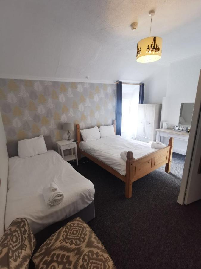 The Alexander - By Tifa Stays Hotel Swansea